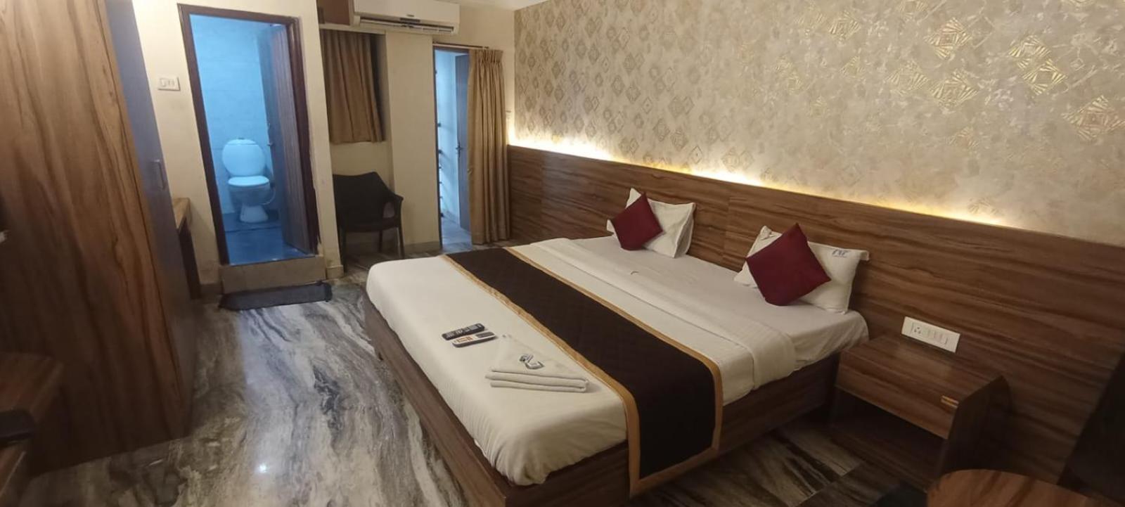 Hotel Raj Meridian, Tambaram Madras Buitenkant foto